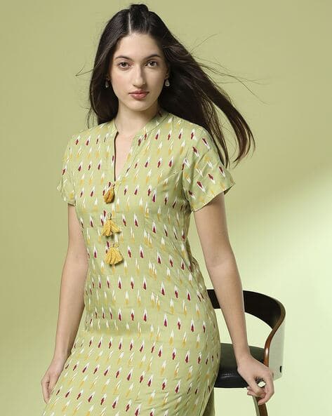 Women Ikat Print A-Line Kurta