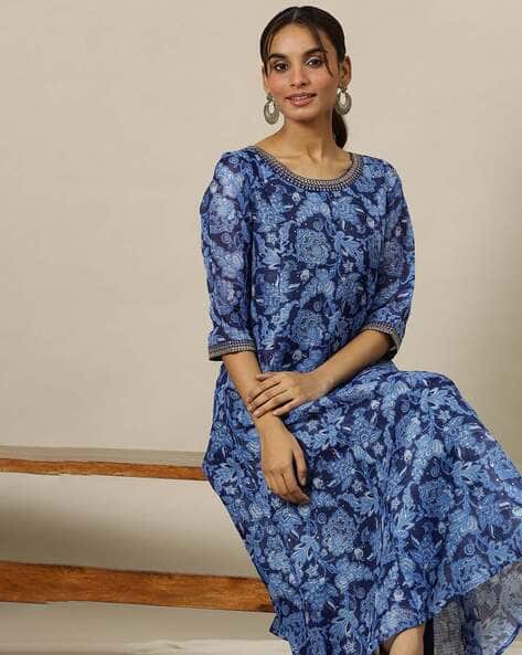 Women Floral Flared Kurta