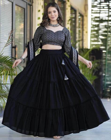 Women Flared Lehenga & Choli with Dupatta