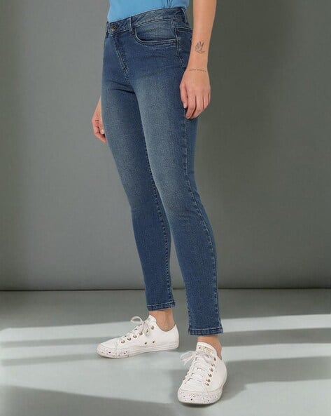 Women High-Rise Relaxed Fit Denim