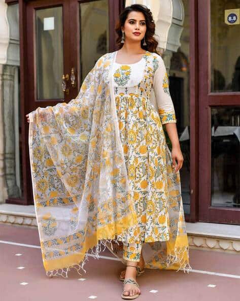 Self-design Kurta Set