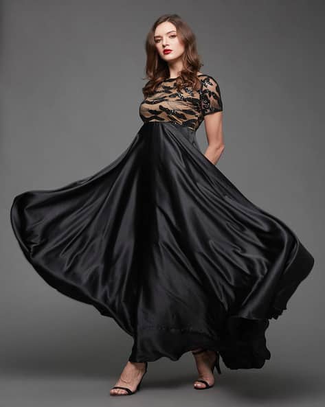 Women Boat Neck Abstract Dress