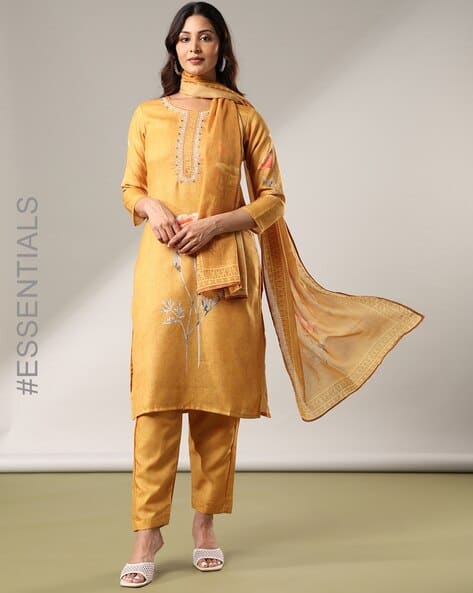 Women Floral Print Straight Kurta Set
