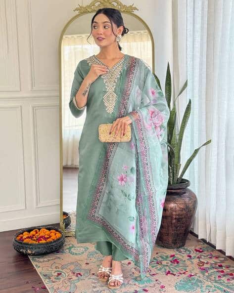Women Embroidery Straight Kurta Set