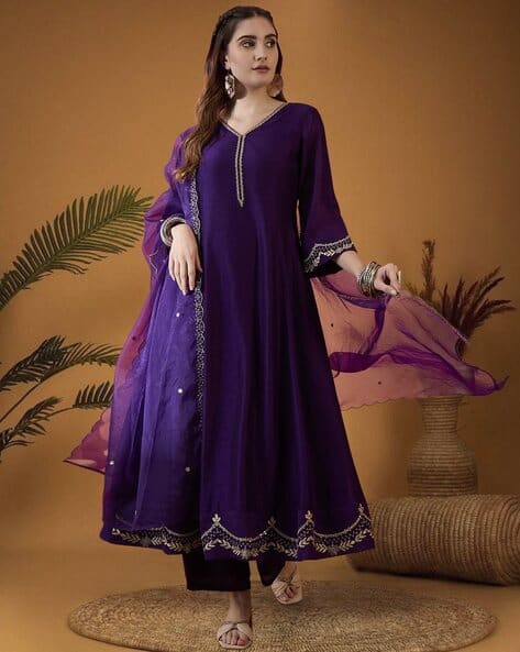 Women Embroidered Flared Kurta Set