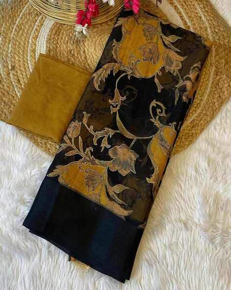 Floral Pattern Woven Saree