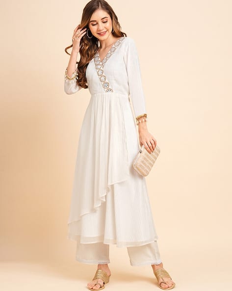 Women Embroidered Flared Kurta