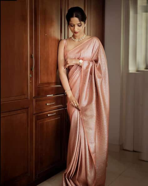 Women Silk Saree with Blouse Piece