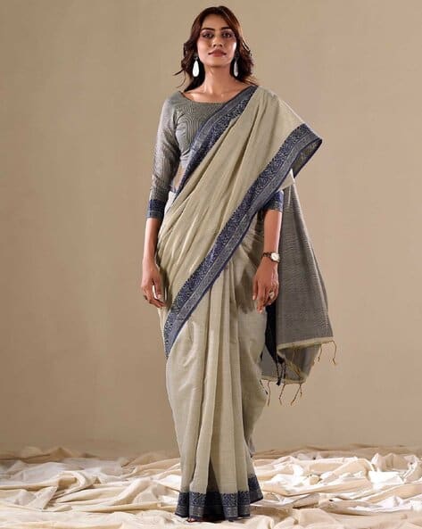 Women Saree with Contrast Border