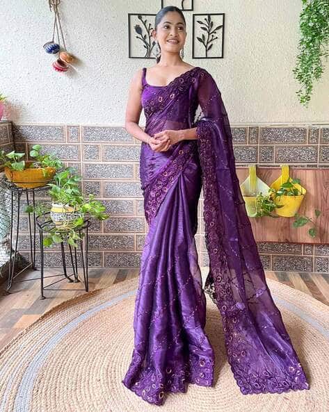 Women Embroidered Saree with Contrast Border