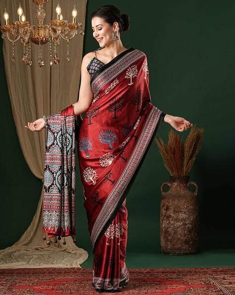 Women Ajrak Print Saree with Tassels