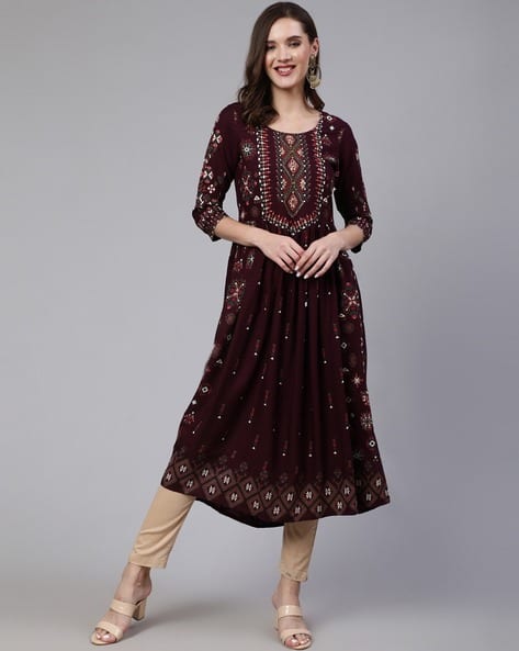 Embellished Round-Neck Flared Straight Kurta