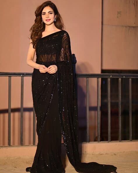 Embellished Saree with Blouse Piece