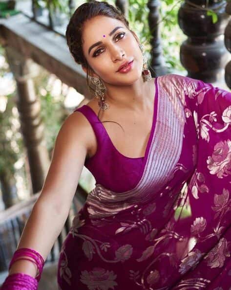 Women Kanjeevaram Silk Floral Print Saree