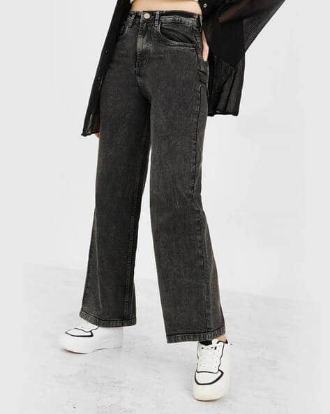 Women Lightly Washed Distressed Wide-Leg Jeans