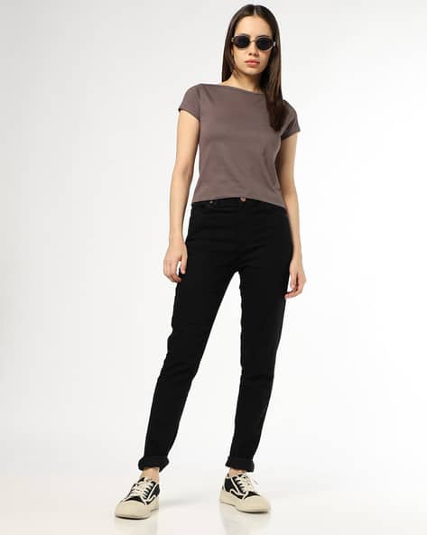 Women Lightly Washed Wide-Leg Jeans