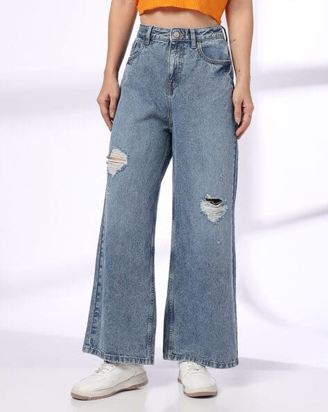Women Light-Wash Distressed Wide-Leg Jeans