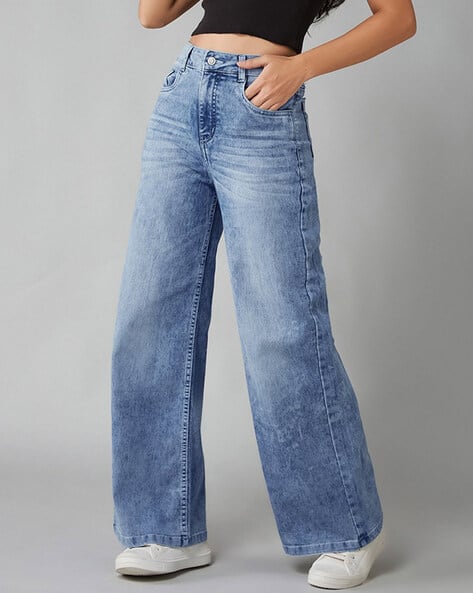 Men Straight Fit Cargo Jeans
