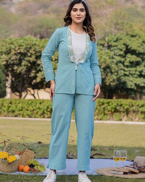 Women 2-Piece Co-ord Set with Button Detail